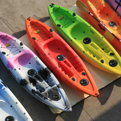 kayak鳗鱼单人皮划艇独木舟平台舟钓鱼船pe塑料硬艇皮筏艇