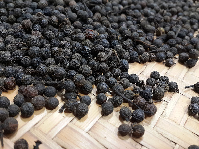 山苍子保健枕头 枕芯 双层定型纯棉护颈枕 山樟子 山汤子 可拆洗