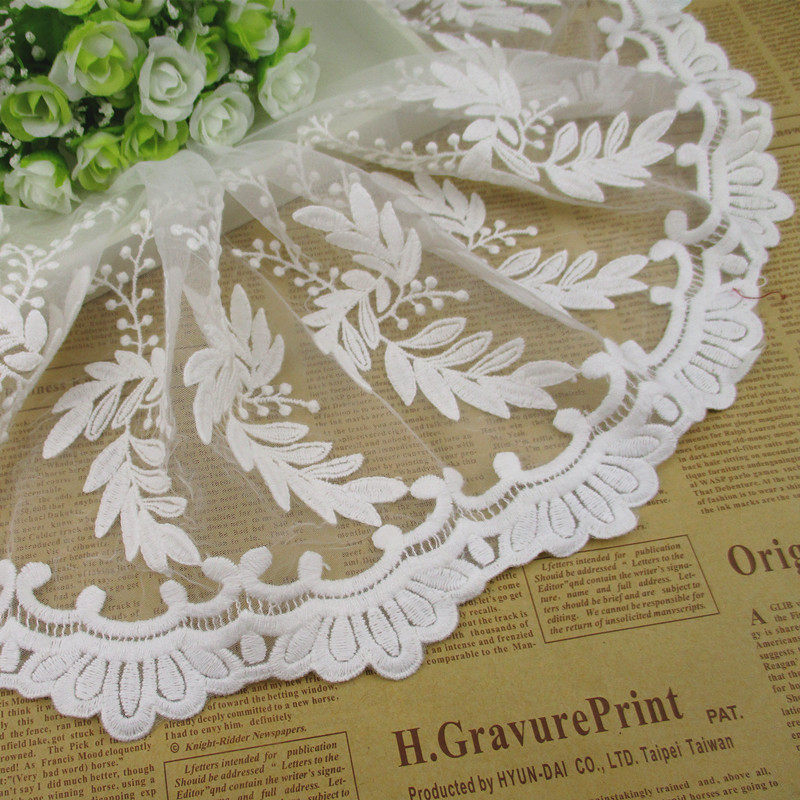 热销超宽精美白色蕾丝棉刺绣花边 婚纱裙边头饰布艺装饰diy辅料