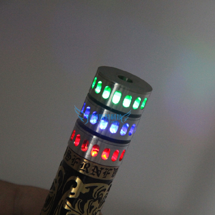 LED彩灯电子烟图片
