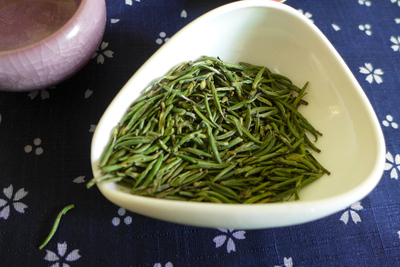 开化龙顶茶 2017新茶龙顶绿茶 茶叶 明前茶芽头50g 特级春茶包邮