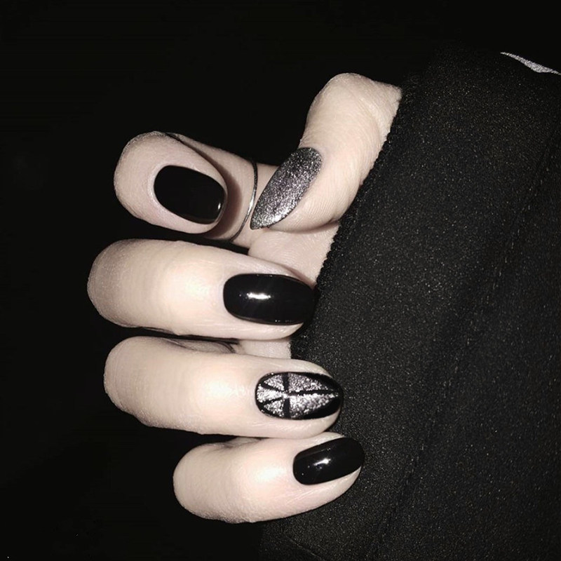 潮流时尚集合美甲甲片新娘假指甲 假指甲贴片甲贴成品甲片_双氙车灯