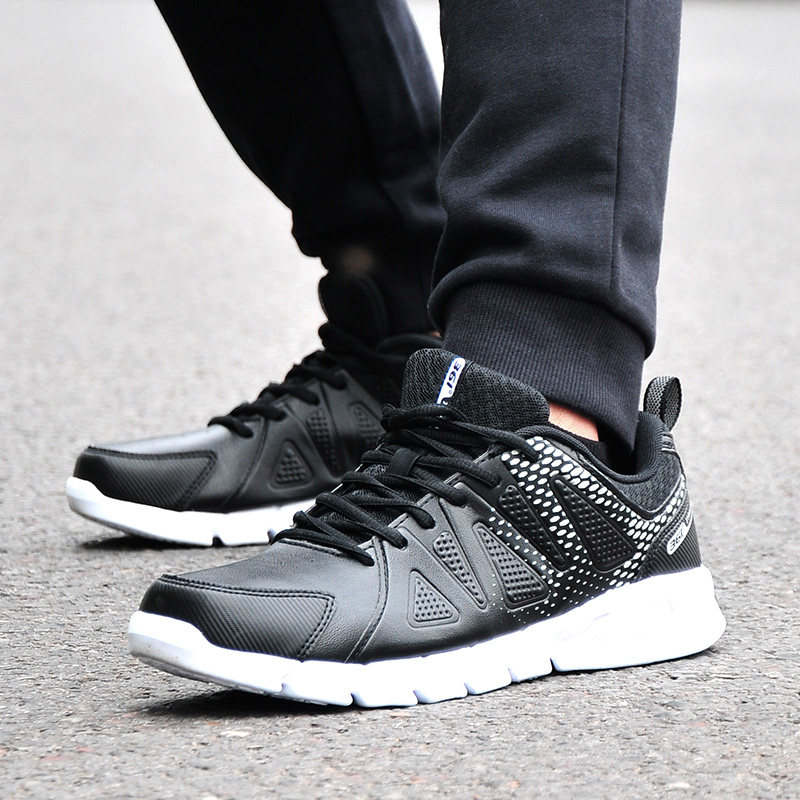 361男鞋 361度运动休闲跑步鞋2017冬季新品轻便运动鞋男慢跑鞋子