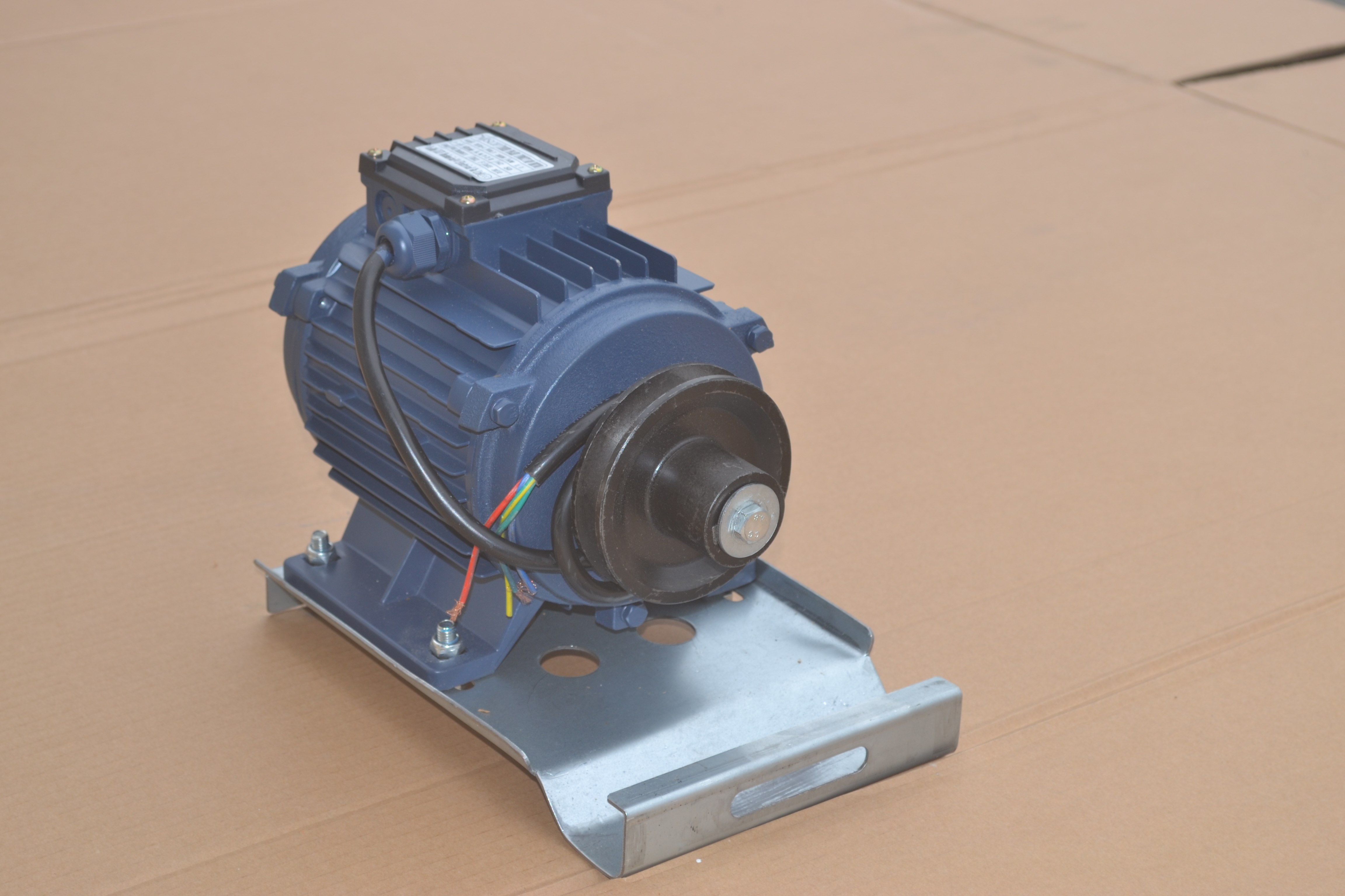 负压风机电机铜芯电机工业排气扇专用电机900-1380型电机_双氙车灯