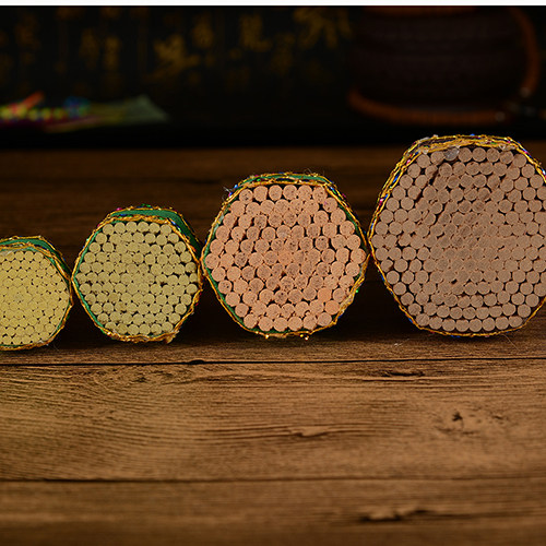 特价 藏传佛教用品 密宗天然藏药香薰 八供五彩线香塔 供奉涂香