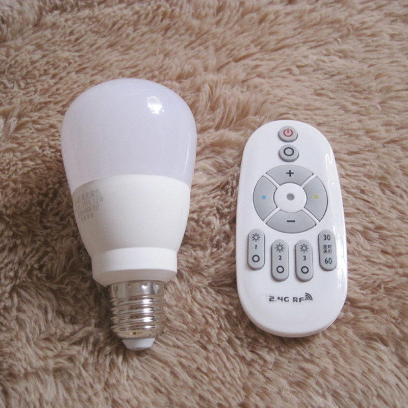 智能灯泡无线遥控led无极调光变色温e27螺口可调节亮度暖光球泡