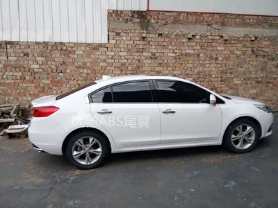 众泰z500尾翼众泰z500改装尾翼众泰z500专用免打孔压尾翼粘贴安装