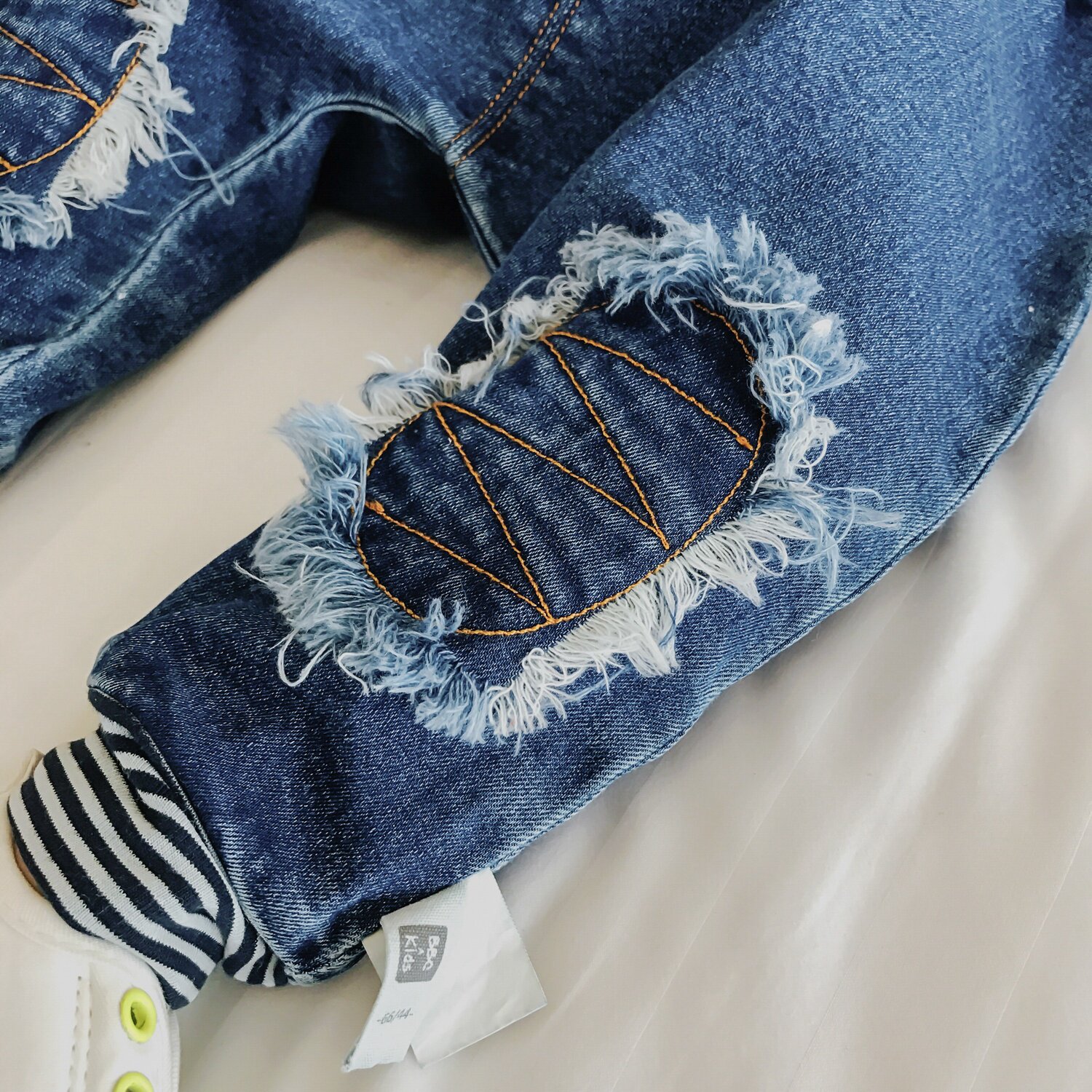 婴儿牛仔补丁长裤可开档新生儿小宝宝春秋大pp裤子0-1-2岁新款潮