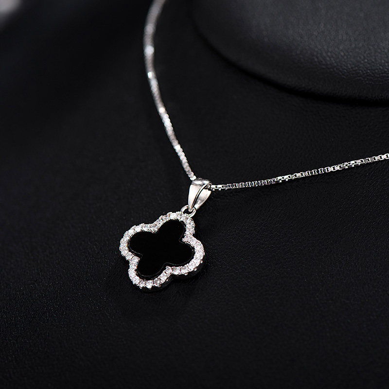 黑色玛瑙四叶草项链女925纯银短款锁骨链日韩版甜美简约镶钻吊坠