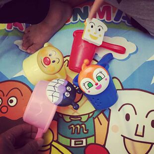 玩具/模型/动漫/早教/益智 其它玩具 > 现货日本代购面包超人洗澡漏勺